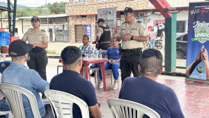 Hasta el sector Parrales y Guale llegó la capacitación Barrio Seguro gracias al trabajo en conjunto con la Policía Comunitaria.