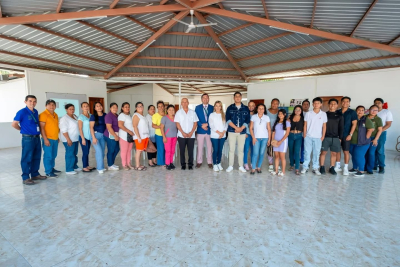 Emprendedores culminan con éxito el curso de redes sociales