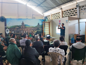 Salud Bucal y Prevención de Enfermedades en el Centro de Rehabilitación Física San Lorenzo