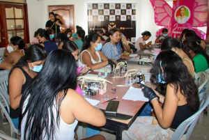 Curso de Técnica de Uñas