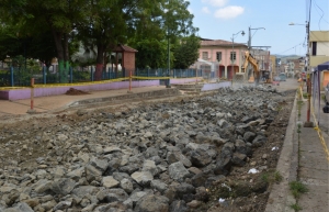 Continúa el mejoramiento de vías en el cantón