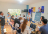 Mantenimiento vial en la comunidad Mono Bravo.
