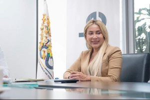 Ángela Plúa: “Por fin terminaremos con la falta de agua en Jipijapa.