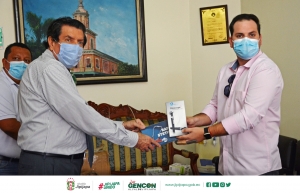 Alcaldía entrego equipos médicos a Hospital Básico Jipijapa