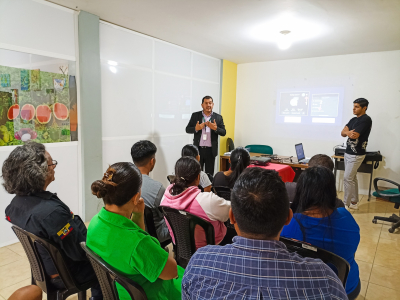 Clausura del Curso de Redes Sociales en Puerto Cayo