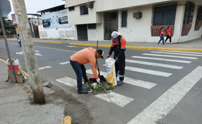 Continuamos con la limpieza en los diferentes sectores de la ciudad