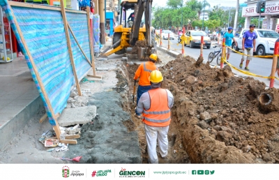 Renovación de medidores de agua en el centro de la ciudad