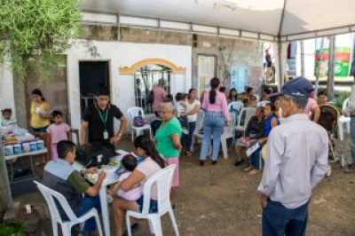 Entre sonrisas y atención médica, La Gloria Parte Alta vivió una gran jornada