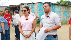 Nuestra alcaldesa Ángela Plúa visitó los sectores donde iniciaremos dos importantes proyectos de mejoramiento vial en convenio con Prefectura de Manabí y recursos de la municipalidad:
