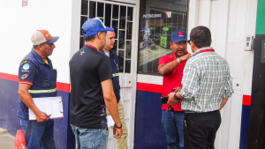 Operativos de control en gasolineras del cantón