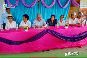 Construcción de viviendas en Julcuy