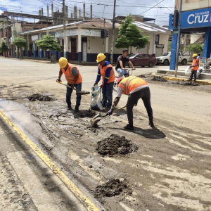 Tras las lluvias recientes, nuestro equipo municipal realizó la limpieza