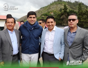 Firma de carta de intención y compromiso de financiamiento