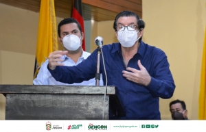 Alcalde en diálogo directo con la ciudadanía