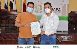 Entrega de Escrituras a ciudadanos del sector rural