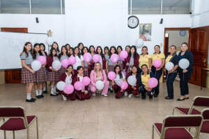 ‘Te Toca Tocarte’, taller preventivo sobre cáncer de mama.