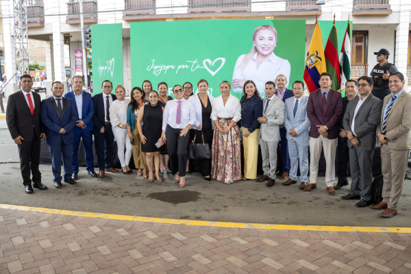 La alcaldesa de Jipijapa, Dra. Ángela Plúa realizó este viernes el acto de Rendición de Cuentas 2025