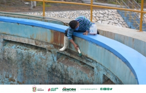 Trabajos de limpieza y mantenimiento en plantas de agua y acueductos del cantón