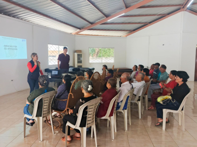 En el Club Arcoiris, nuestros adultos mayores recibieron una valiosa charla de salud bucal