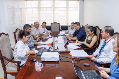 Concejo socializa ordenanza de asentamiento en Cdla. Alberto Heredia