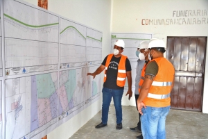 Construcción de sistema de agua para la Comuna Sancán