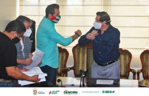 Entrega de 1.000 pruebas rápidas y 2.000 medicamentos al distrito de salud