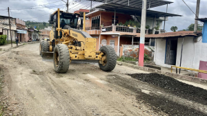 Municipio de Jipijapa mejora vías y espacios públicos en sectores de la ciudad