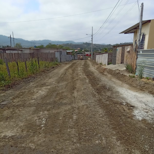 Avanza el Mejoramiento Vial en Jipijapa