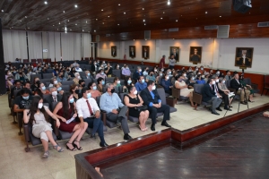 Lanzamiento del libro Un Himno al Amor