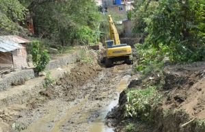 Continúa la limpieza del Río Jipijapa