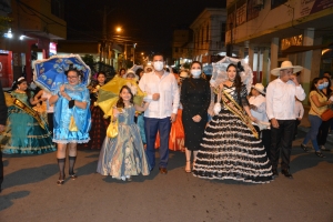 Se realizó con éxito la noche de verbena en la plazoleta de la libertad