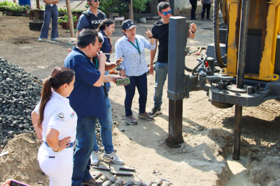 Realizamos las primeras pruebas operativas de la perforadora de pozo profundo