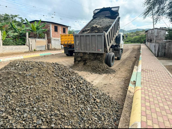 ¡Obras en Membrillal!