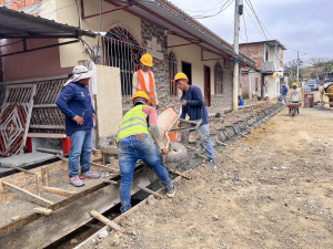 Manos jipijapenses que construyen futuro