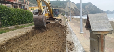 Reconstrucción de la calle Simón Bolívar