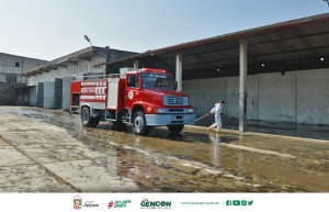 Trabajos de Limpieza en los patios Alberto Heredia para la reubicación de comerciantes