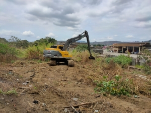 Trabajos preliminares para la construcción de la Av. del Café