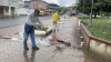 Personal municipal realiza trabajos de limpieza en parque Eloy Alfaro