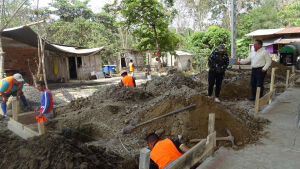 Impulso al Empleo Local con mejoramiento de una cancha en la Parroquia La Unión