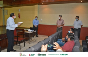 Alcalde se reunió con transportistas urbanos