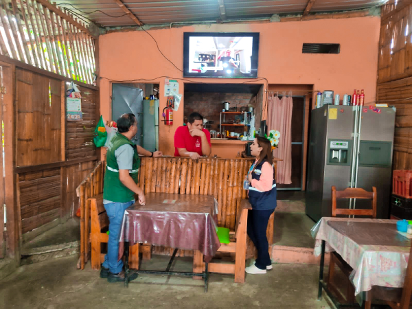 Operativo de control en locales